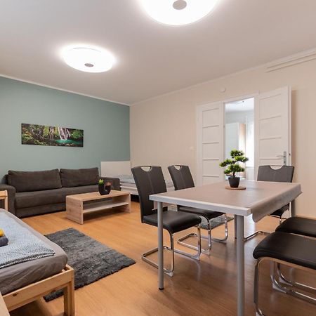 B12 Apartment Budapest Exterior foto