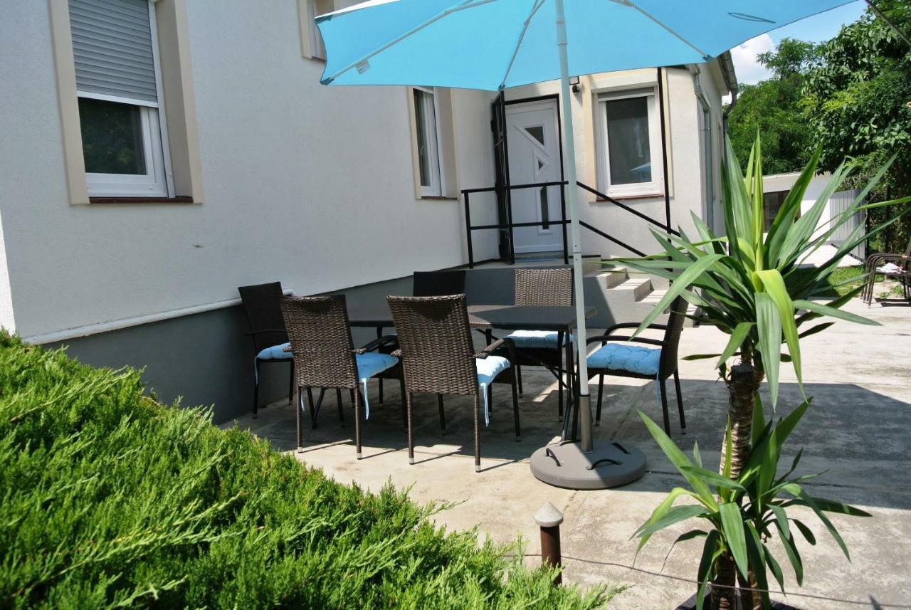 B12 Apartment Budapest Exterior foto